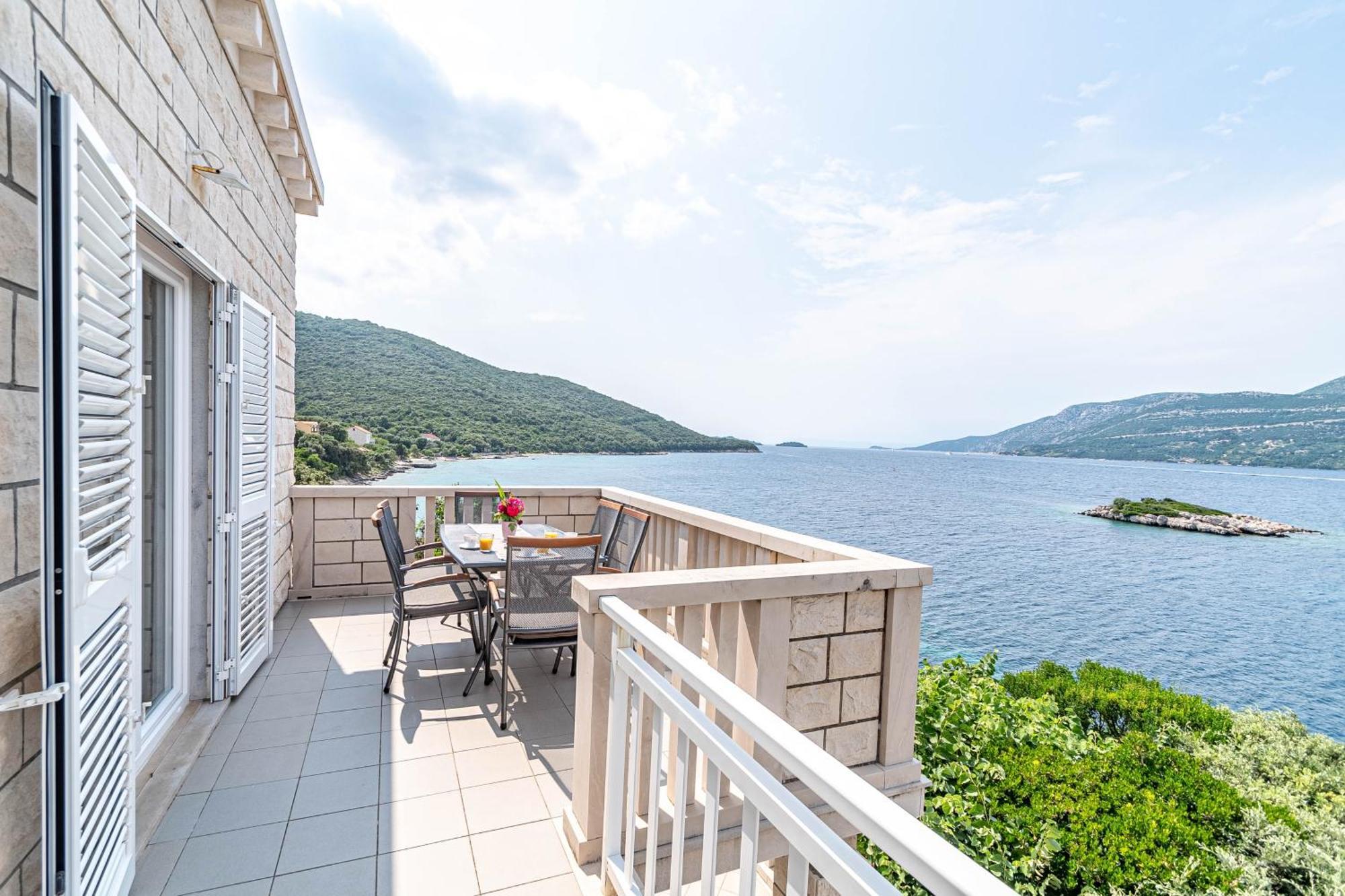 Apartments By The Sea Tri Zala, Korcula - 9237 Zrnovo Exterior foto